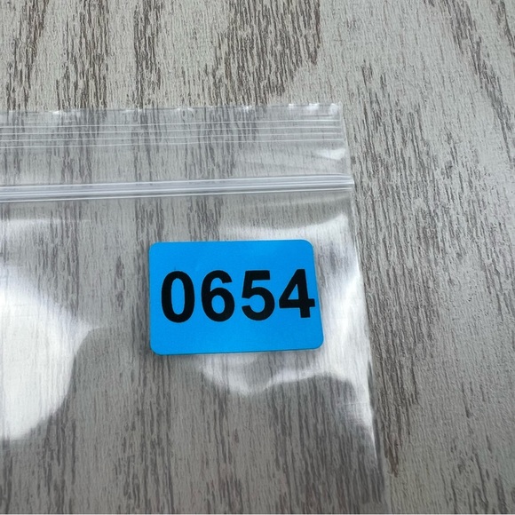 654 Bar III Men's Slim Tie 300 Green Farrin Plaid $55 Poly Blend - Picture 6 of 6